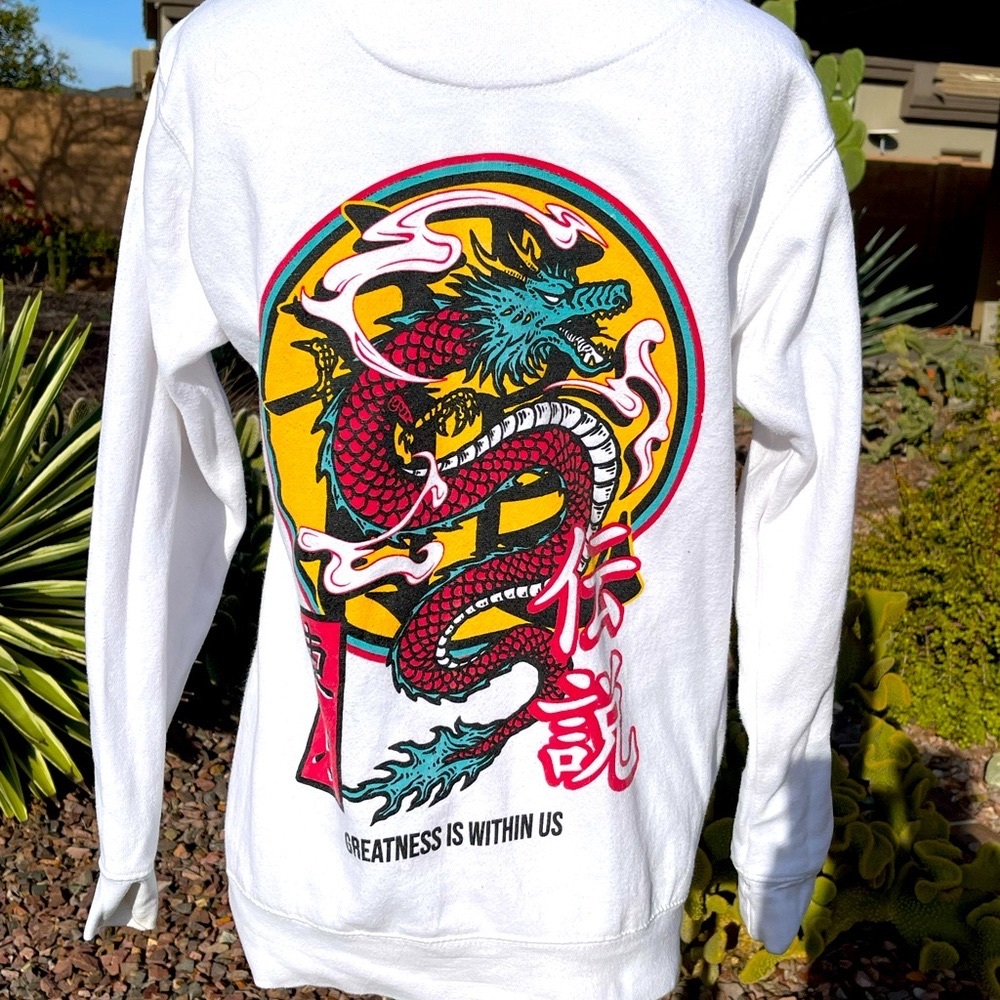 JAPANESE ASIAN DRAGON GRAPHIC SWEATSHIRT